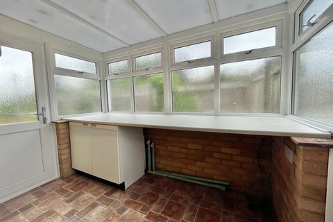 2 bedroom detached bungalow for sale, Causeway Gardens, March