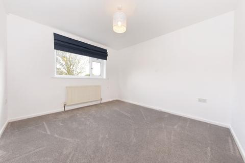 112 Cherry Tree Walk, East Ardsley, Wakefield, WF3 2AJ