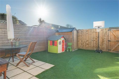 3 bedroom terraced house for sale, Lindley Road, WALTON-ON-THAMES, KT12