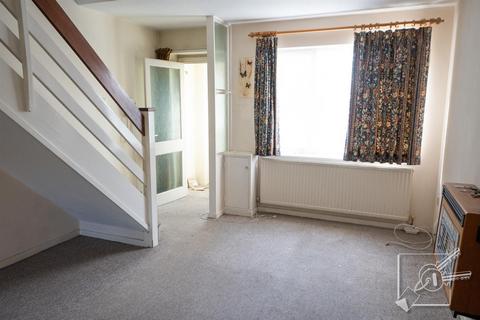 2 bedroom house for sale, Sutherland Close, Gravesend