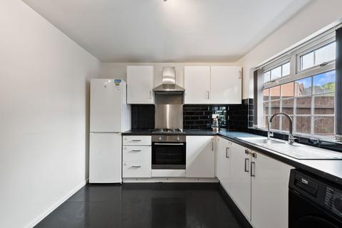 3 bedroom end of terrace house for sale, Spindle Gardens, Nottingham, NG6 7DG