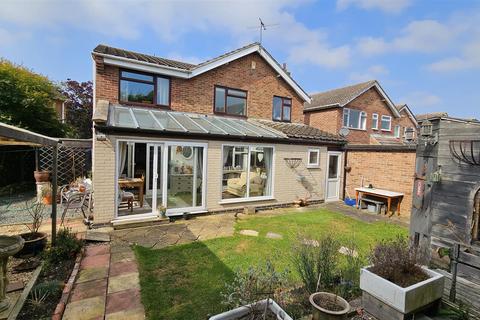 undefined, Park Road, Barnstone, Nottingham