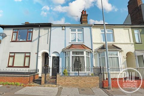 3 bedroom terraced house for sale, Denmark Road, Lowestoft, NR32