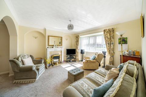 2 bedroom detached bungalow for sale, Jessop Close, Cherry Willingham, Lincoln, Lincolnshire, LN3