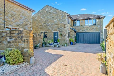 5 bedroom detached house for sale, Rosedale Court, East Bierley, Bradford, West Yorkshire, BD4