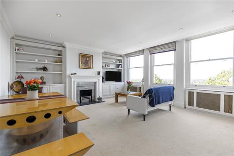 2 bedroom apartment for sale, Stuart Court, Richmond Hill, TW10