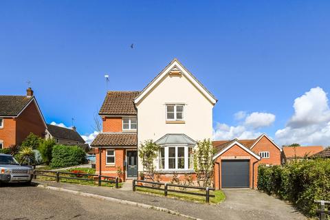 3 bedroom detached house for sale, Coucy Close, Framlingham, Suffolk