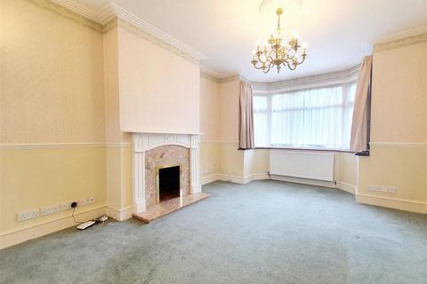 3 bedroom semi-detached house for sale, Delhi Road, Enfield