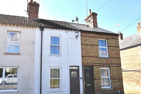 2 bedroom terraced house to rent, Radcliffe Road, Stamford