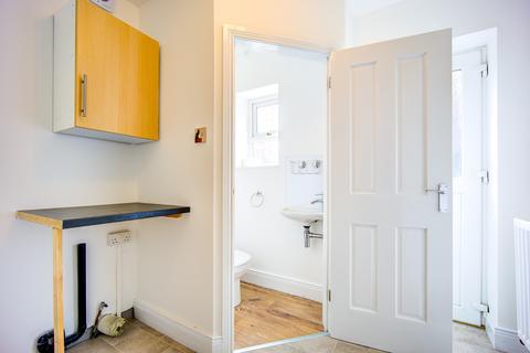 33 Aydon Gardens, Corbridge, NE45 5DX