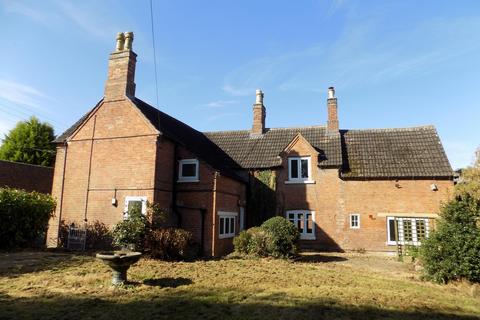 4 bedroom detached house to rent, Tithby Manor Farmhouse, Tithby