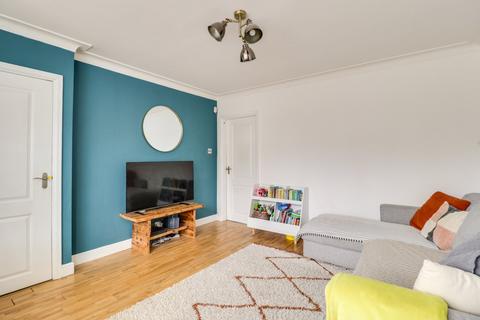 48 Aston Crescent, Leeds, LS13 2DZ