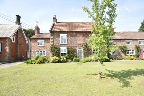 4 bedroom terraced house for sale, Newby Wiske, Northallerton, North Yorkshire, DL7