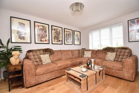 19 Brickside Way, Northallerton, DL6 2FE