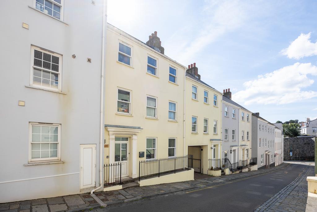 Allez Street, St. Peter Port, Guernsey 1 bed flat for sale £310,000