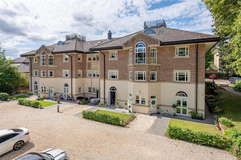 2 bedroom apartment for sale, Kirk House, Mill Mount, York, YO24 1AG