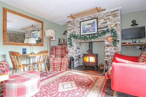 8 Mudges Terrace, Gunnislake, PL18 9LW