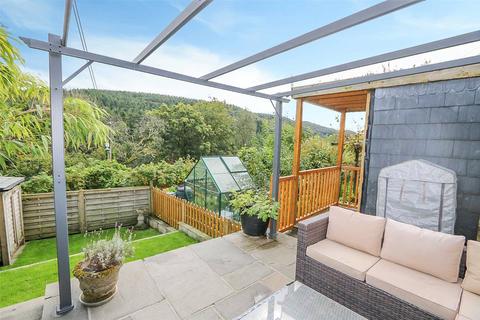 8 Mudges Terrace, Gunnislake, PL18 9LW