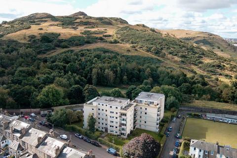 3 bedroom flat for sale, Queens Park Court, Willowbrae, Edinburgh, EH8