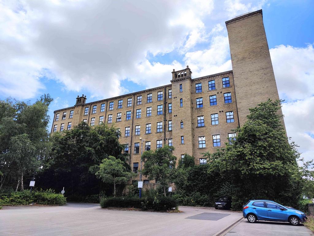 Pellon Lane, Halifax HX1 2 bed apartment for sale £70,000