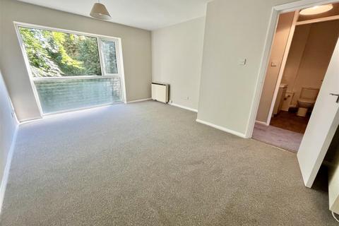 2 bedroom flat to rent, Bowland Court, Wardle Road, Sale