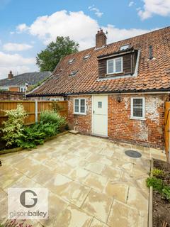 2 bedroom cottage for sale, The Green, Norwich NR13