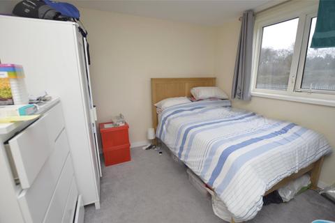 2 bedroom apartment to rent, Chatsworth Road, Croydon CR0