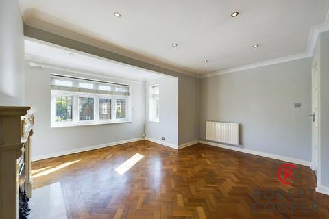 2 bedroom maisonette for sale, The Sigers, Pinner, HA5