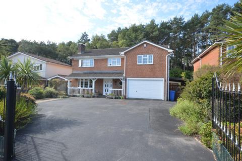 4 bedroom detached house for sale, Tollerford Road, Poole BH17