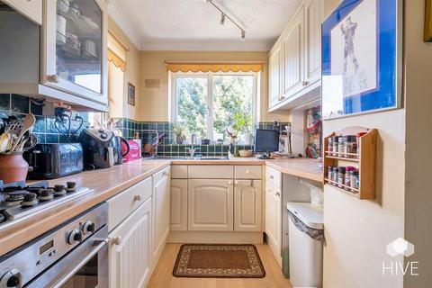 35a Stirling Road, Bournemouth, BH3 7JQ