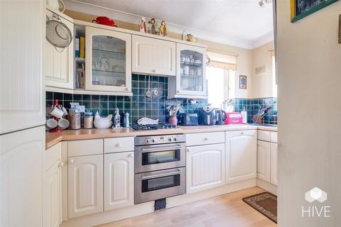 35a Stirling Road, Bournemouth, BH3 7JQ