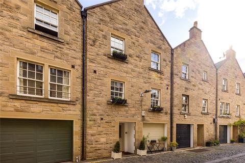 4 bedroom terraced house for sale, Atholl Crescent Lane, Edinburgh, Midlothian, EH3