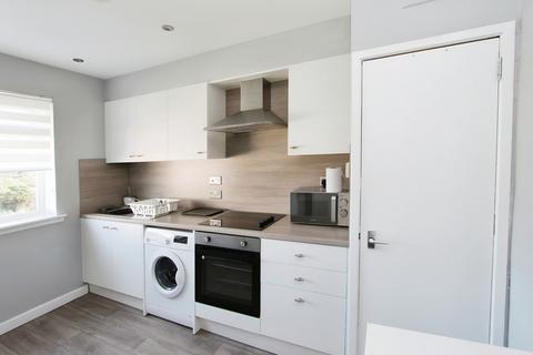 2 bedroom flat for sale, Glasgow G52