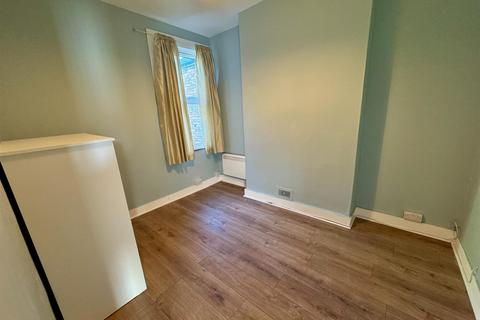 1 bedroom maisonette to rent, Bowen Road, West Harrow