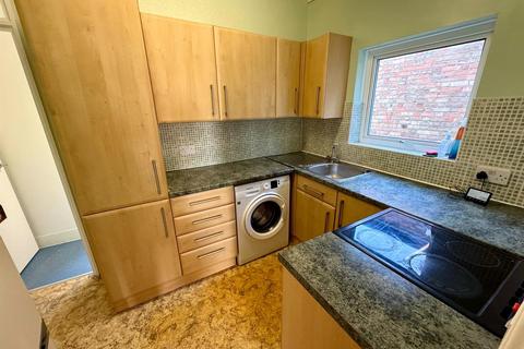 1 bedroom maisonette to rent, Bowen Road, West Harrow