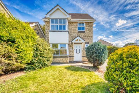 3 bedroom detached house for sale, Detached family home in the North End of Yatton village