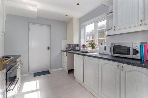 29 Cornmeadow Green, Worcester, WR3 7PN