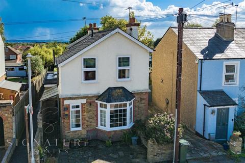 3 bedroom detached house for sale, Marlin Square, Abbots Langley