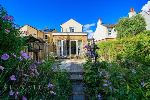 3 bedroom detached house for sale, Marlin Square, Abbots Langley