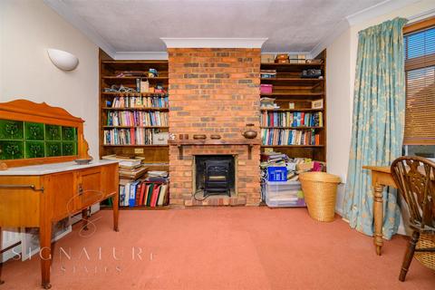 3 bedroom detached house for sale, Marlin Square, Abbots Langley