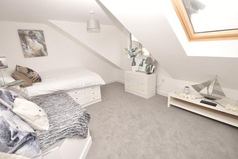 2 bedroom apartment to rent, Victoria Road, Guildford, Surrey, GU1