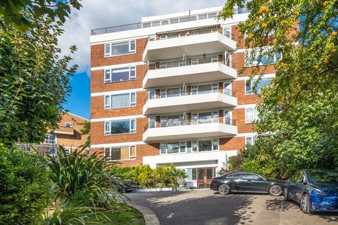 3 bedroom flat for sale, Victoria Drive, Southfields