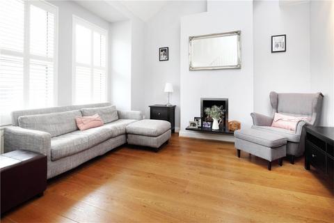 2 bedroom maisonette for sale, Weston Road, London