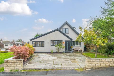 4 bedroom detached house for sale, Werneth Road, Glossop, Derbyshire, SK13