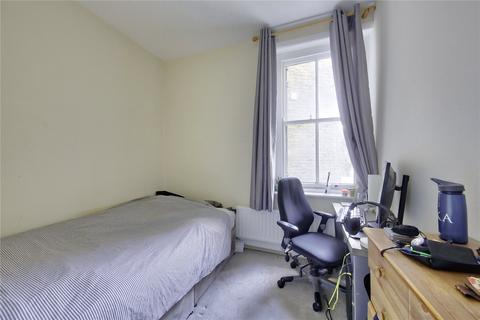 3 bedroom apartment to rent, Stanley Mansions, SW17