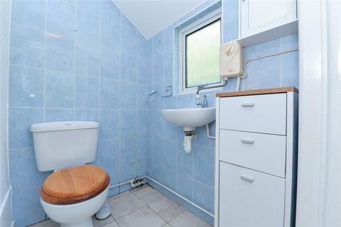 3 bedroom bungalow for sale, Barton Drive, Barton on Sea, New Milton, Hampshire, BH25