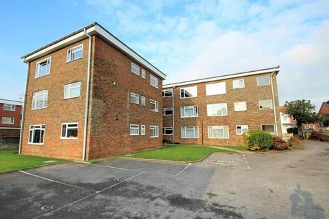 2 bedroom flat to rent, Rowlands Road, Worthing