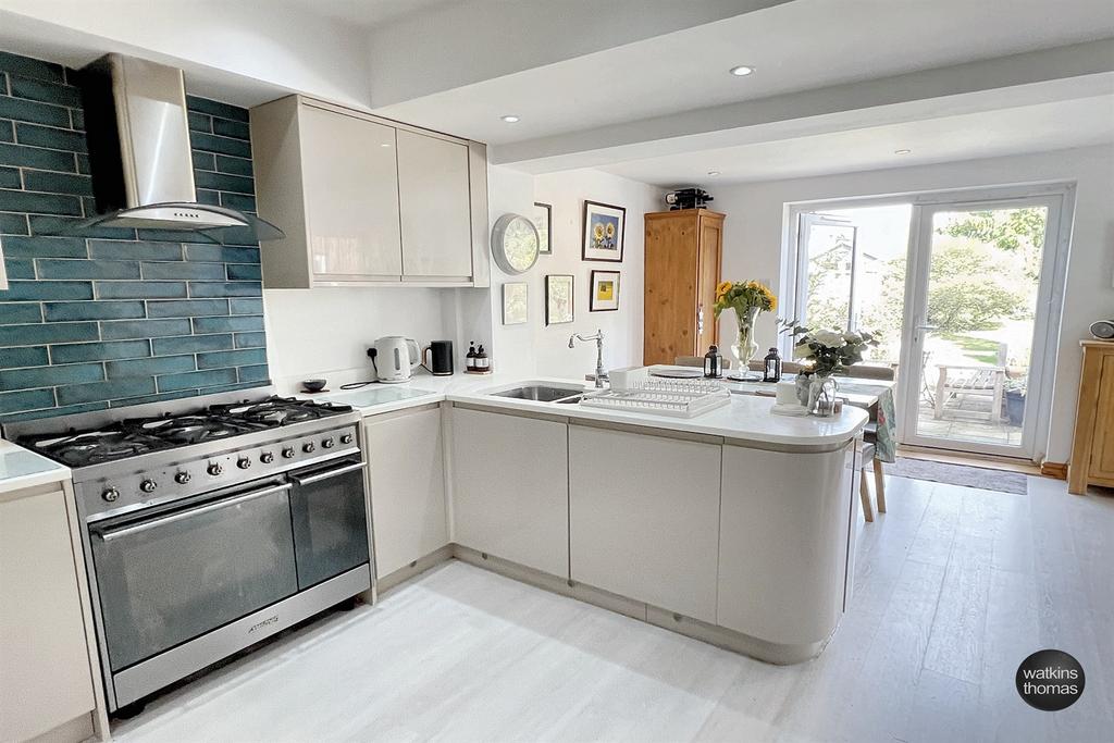 Kitchen diner