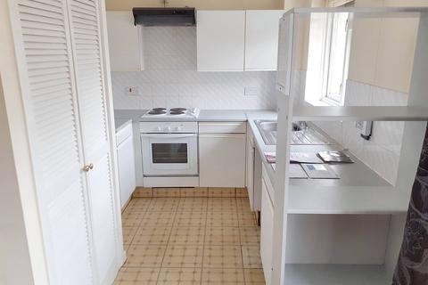 25 Green Gardens, Poole, BH15 1XX