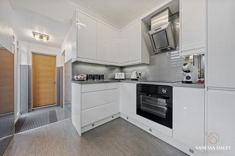 230 Tag Lane, Ingol, Preston, PR2 3TX
